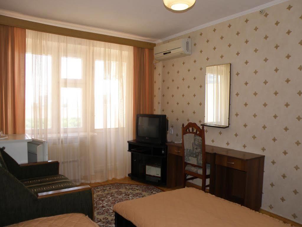 Viktoria Hotel Oldenburg Bagian luar foto